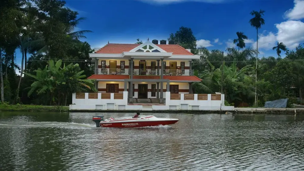 MANGO KERALA HOMES KUMARAKOM